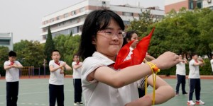 小小童装的资本局： “放开生育”利好，企业加码中国婴童市场