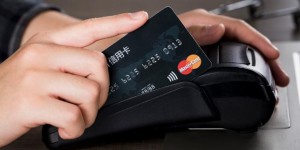 农业银行携手驴妈妈推出亲子旅游主题信用卡——小玩信用卡