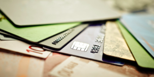 这三种信用卡还款方式，尽量少碰，小心变成“负资产”！