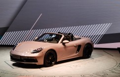 【老张说车】上海车展：赶紧买，只有700台！——保时捷718Spyder