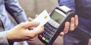 蜜芽再拓生活服务品类 牵手浦发银行推出定制信用卡