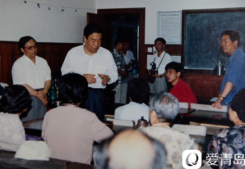 1990年青岛大学的校长_2011年青岛大学校长名字_青岛大学历任校长