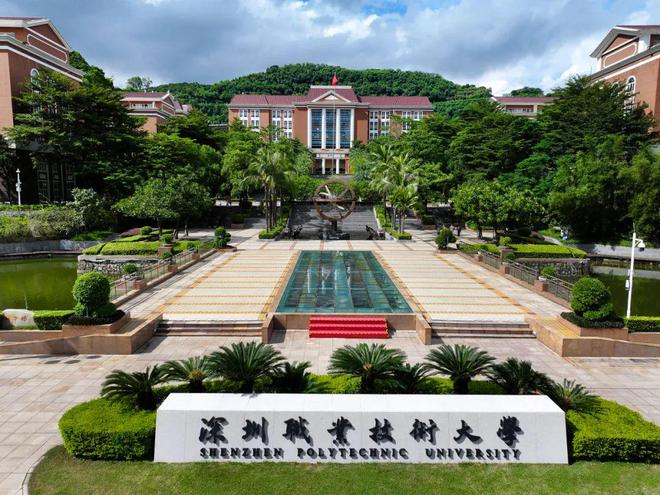 暨南大学是师范学校吗_暨南大学的师范专业排名_暨南大学师范专业师范