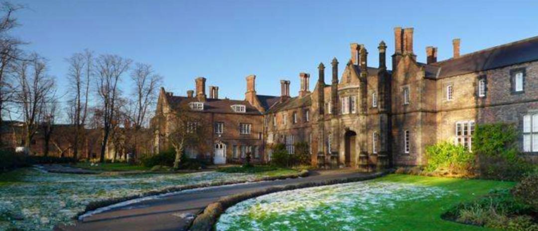 英国大学语言课程费用_英国大学语言课程_英国大学语言argue