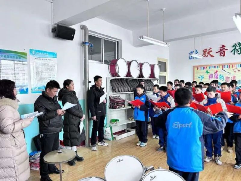 书法社团汇报展示_大学书法社团活动创意点子_大学书法社团汇报演出
