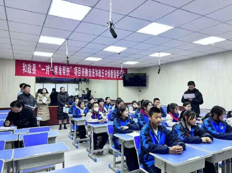 大学书法社团活动创意点子_大学书法社团汇报演出_书法社团汇报展示