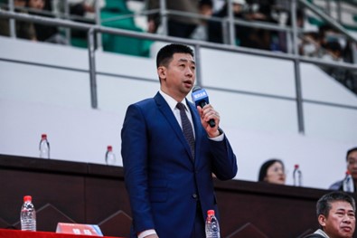校园篮球比赛视频完整_大学校园篮球视频_大学篮球场视频