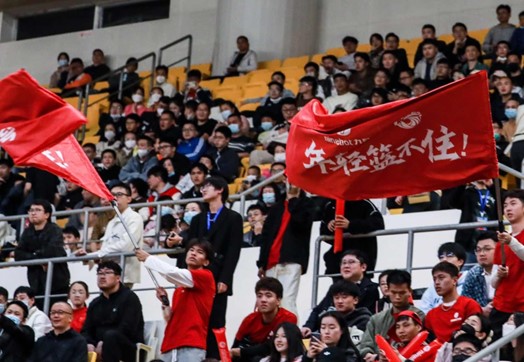 大学校园篮球视频_大学篮球场视频_校园篮球比赛视频完整