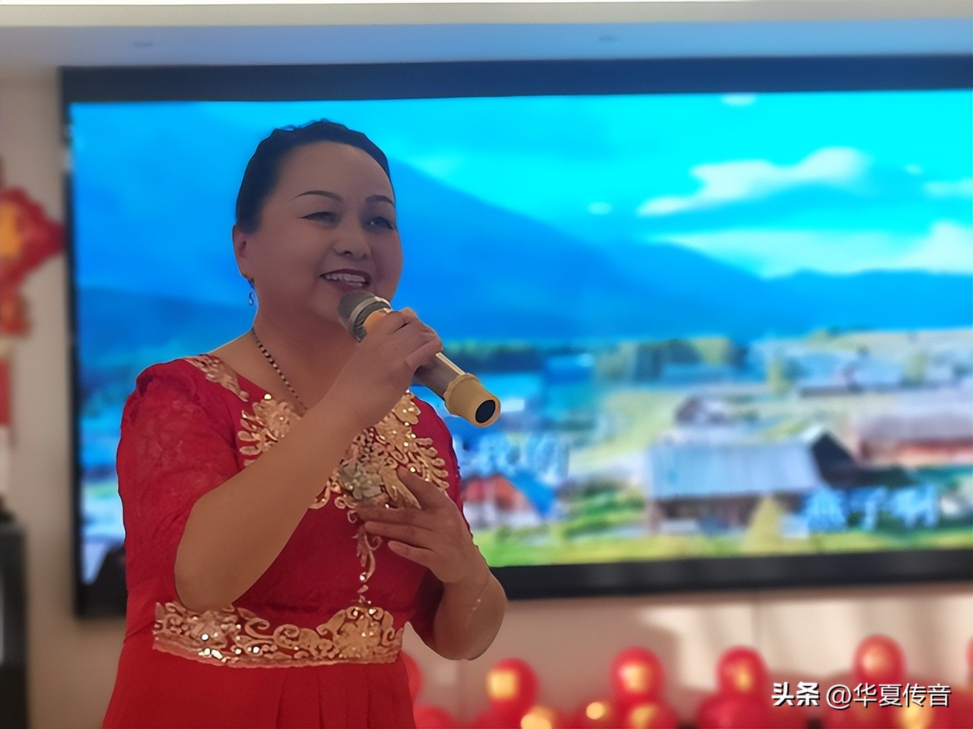 主持新年联欢会开场白2020_大学新年联欢会主持稿_主持稿新年联欢会搞笑