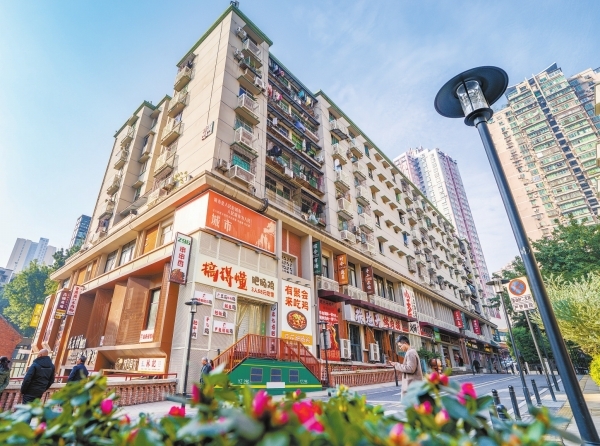 兰州附近的大学有哪些大学_兰州大学周边有什么好吃的_兰州大学附近有夜市吗