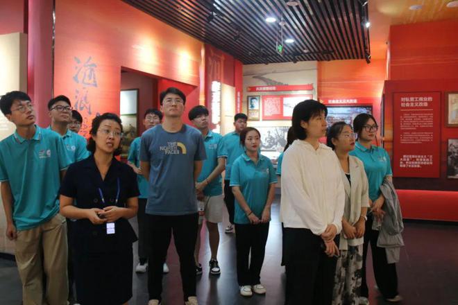 利津 走访大学生_走访一位大学生_走访一名高校大学生