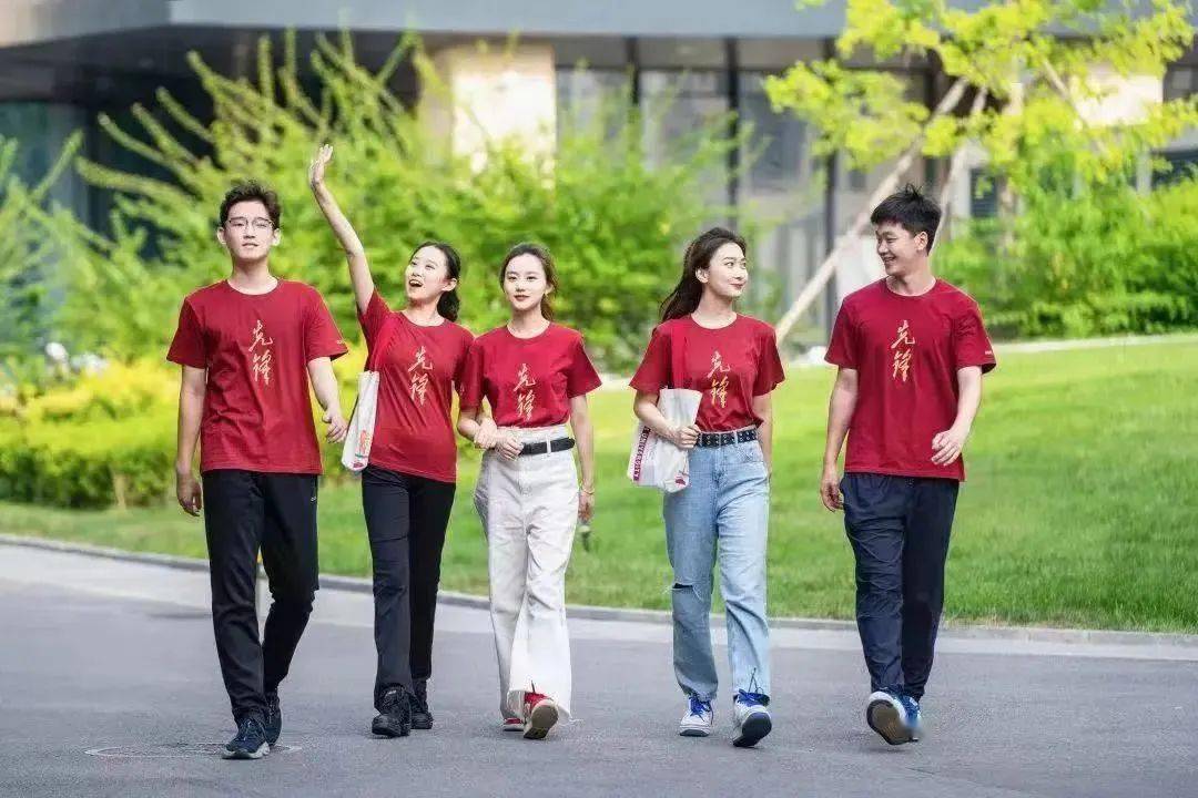 清华大学省部级政界知名校友_清华大学省部级校友_清华大学省部级