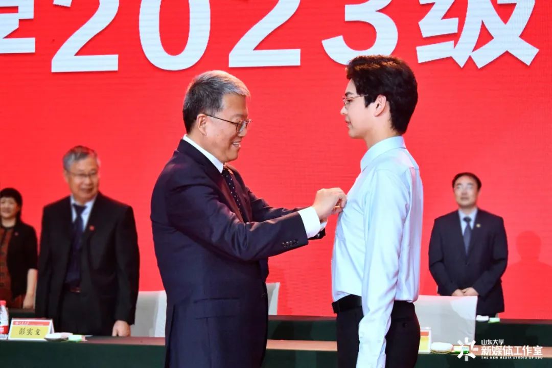 2021山东大学本科生迎新_山东大学迎接新生_山东大学迎新