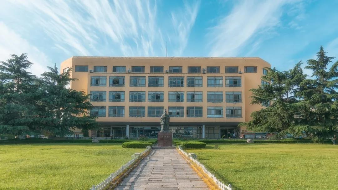 山东济南计算机大学_济南的大学计算机_济南计算机大厂