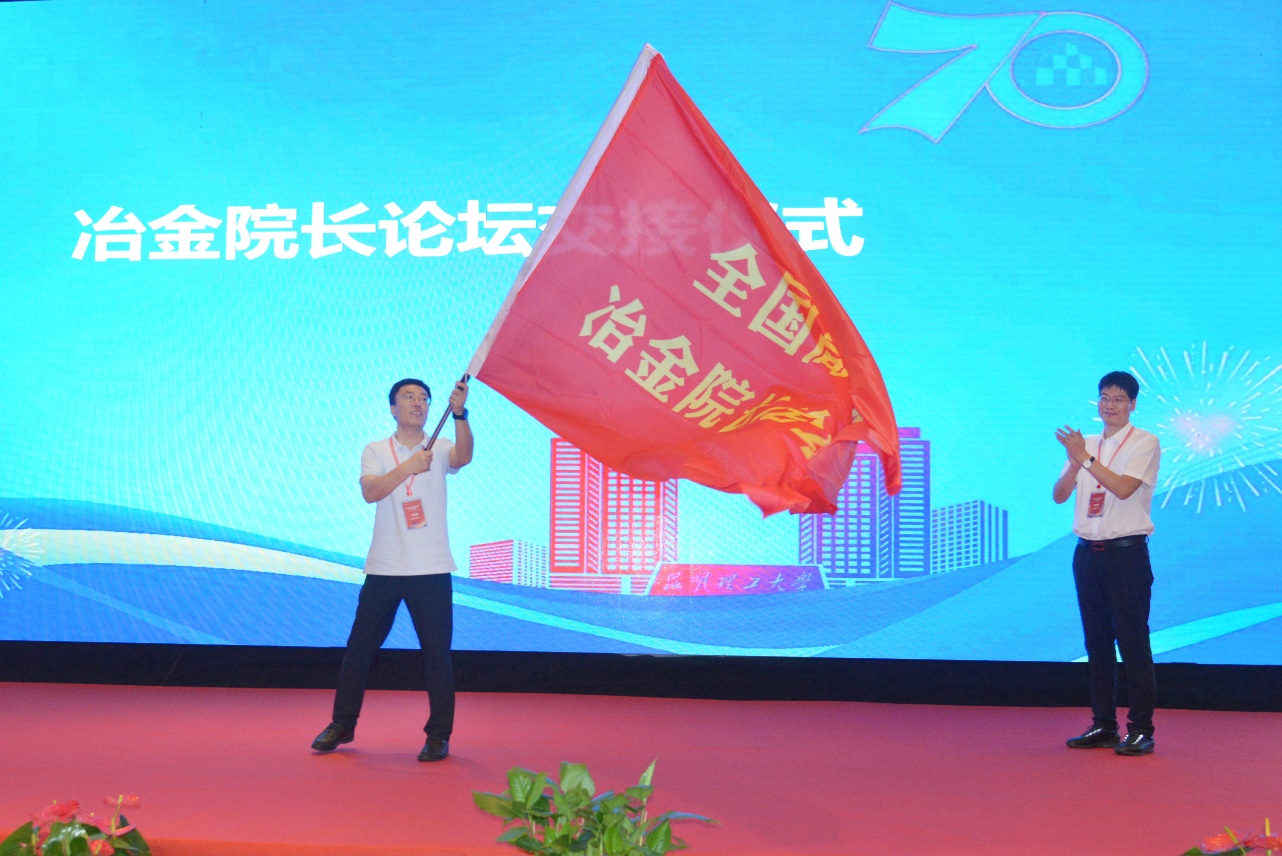 武汉理工大学招生处刘处长_武汉大学研究生院副院长_武汉大学学生处处长