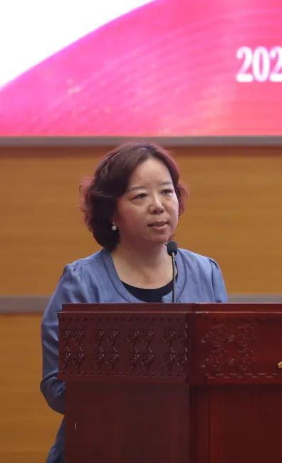 上海财经大学高水平_上海财经高水平艺术团_上海财经大学师资水平