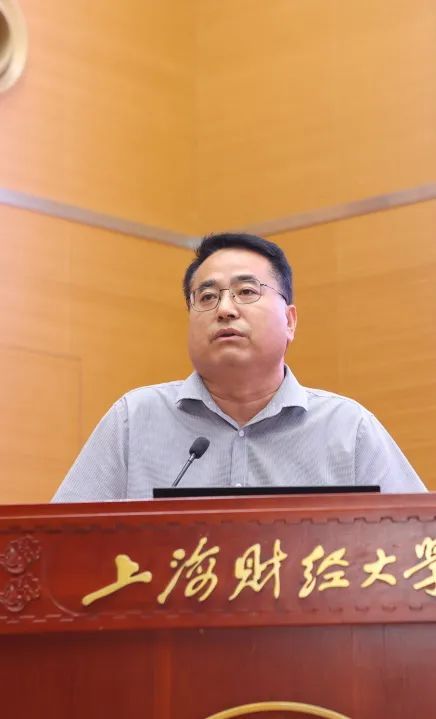 上海财经大学高水平_上海财经大学师资水平_上海财经高水平艺术团