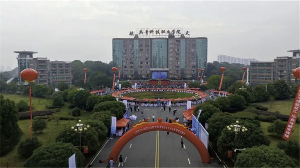 师范类大学排名江苏_江苏全部师范大学排名_江苏师范大学在国内排名多少