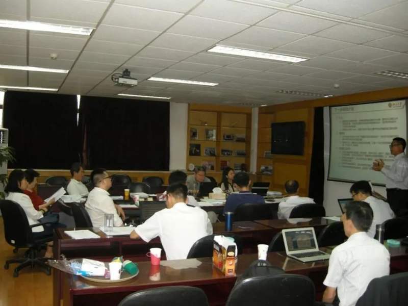 北京大学2012级博士生_北京博士读几年_博士生在北京年薪多少