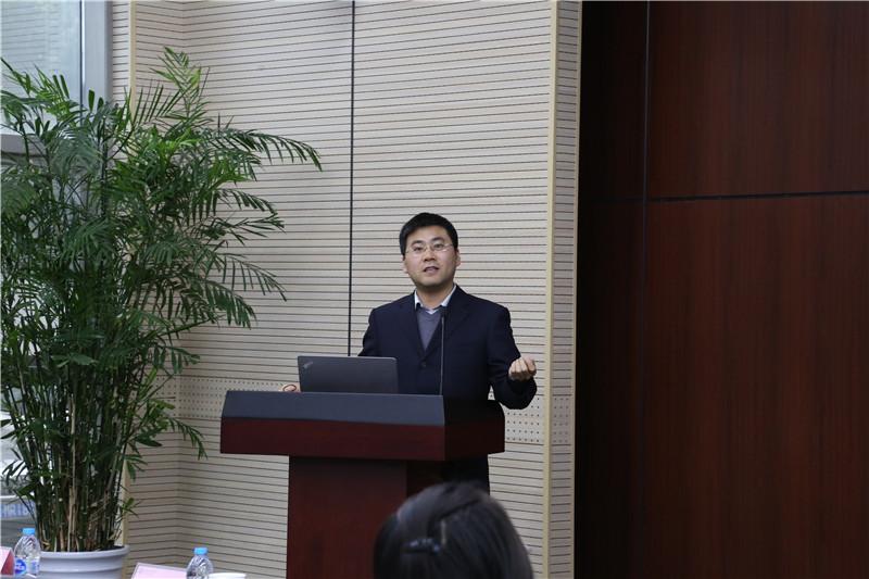 图7 王鸿鑫主任.jpg