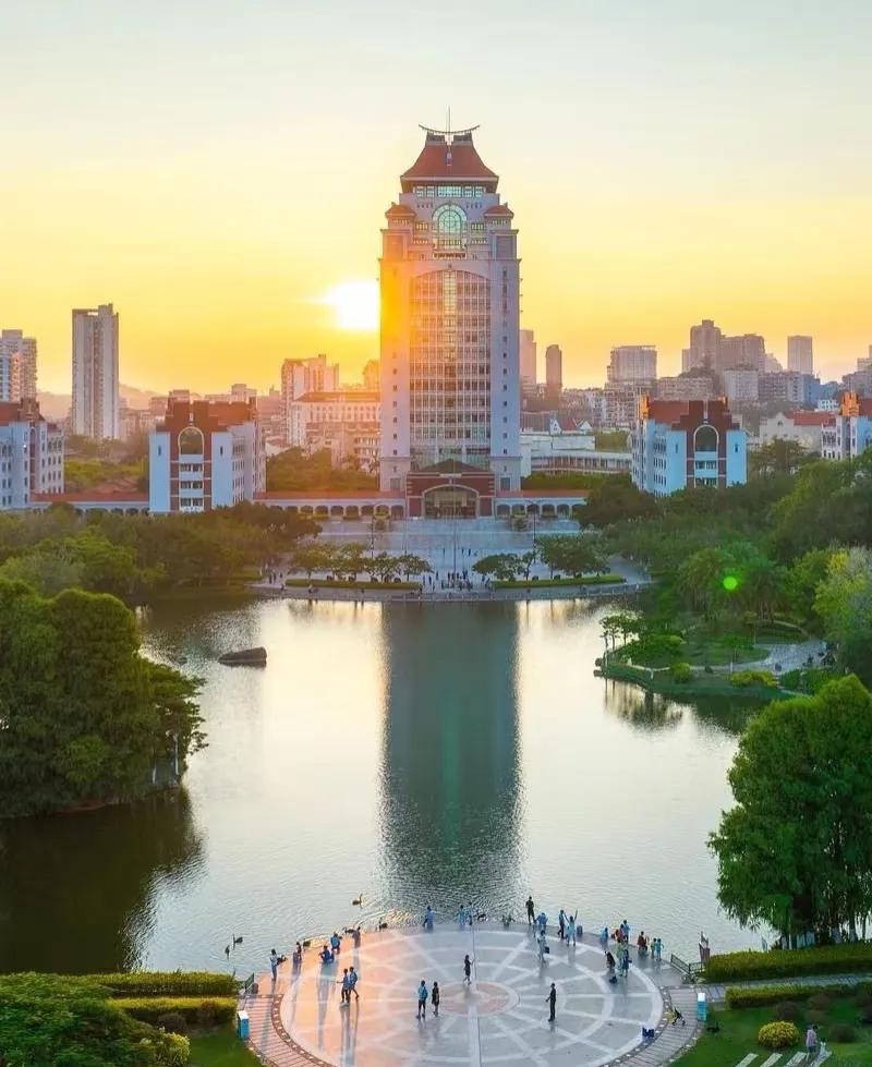厦门大学本2_山东大学科研实力分析_山东大学与厦门大学学科排名