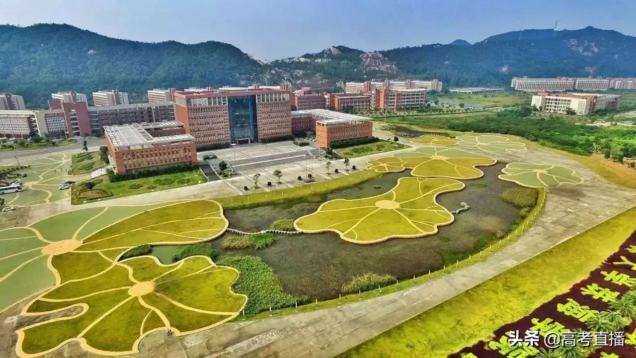 广东高校秘密_广东大学军训情况_广东2017大学军训时间