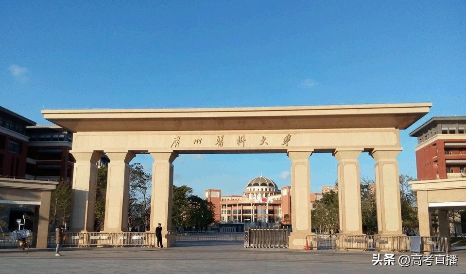 广东2017大学军训时间_广东大学军训情况_广东高校秘密