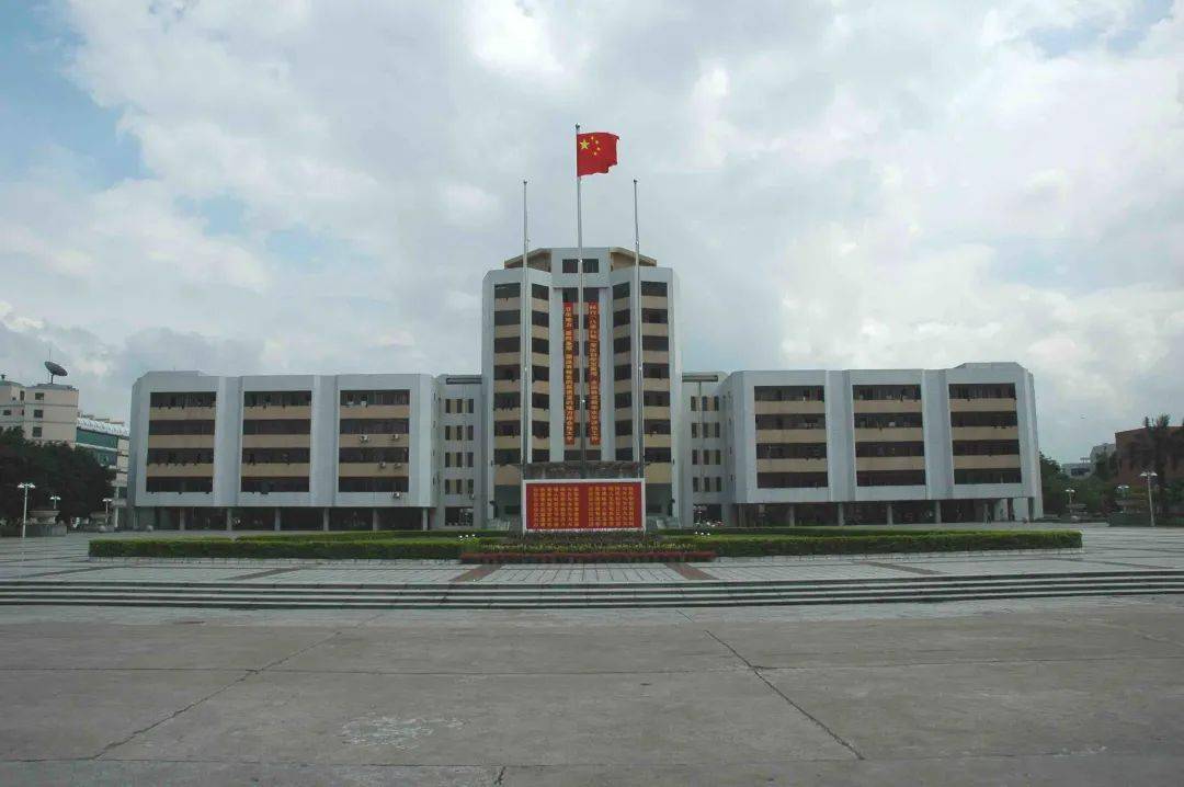 _广州还有什么大学_ 广东高校交通便利排名 